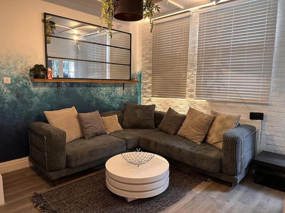 Quirky Town Centre Hideaway Villa Leamington Spa Kültér fotó